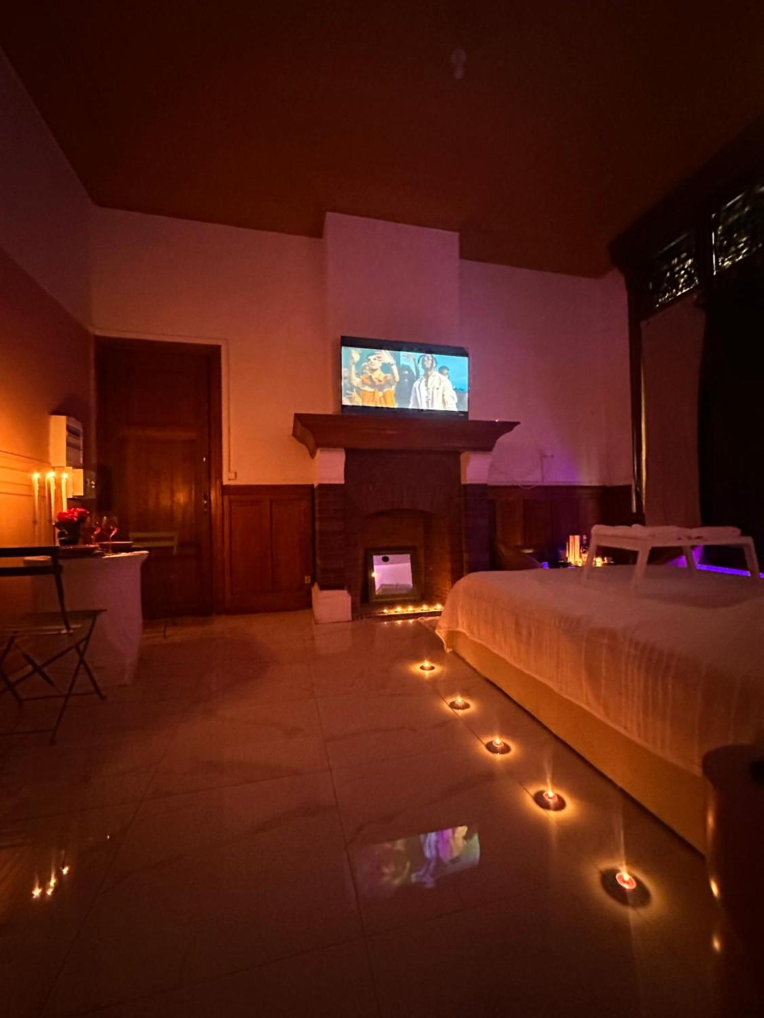 Pink Room Tourcoing Luaran gambar
